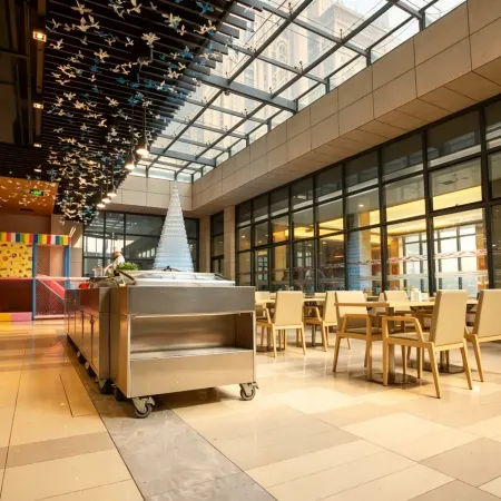 Yancheng Baolong Yiyue Select Hotel