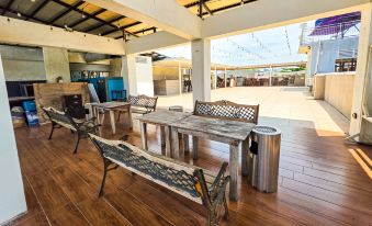 Golden Gate Suites