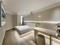 Libai Hotel (Chengdu Tianfu Square People's Park Subway Station) - พร้อมระเบียง