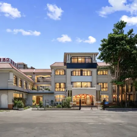 Kuntai Homestay (Gulei New Port City)