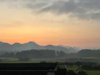 Peak Court - Mountain view
