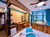 Blue Ocean Koh Rong Resort Hotels near Long Set Beach