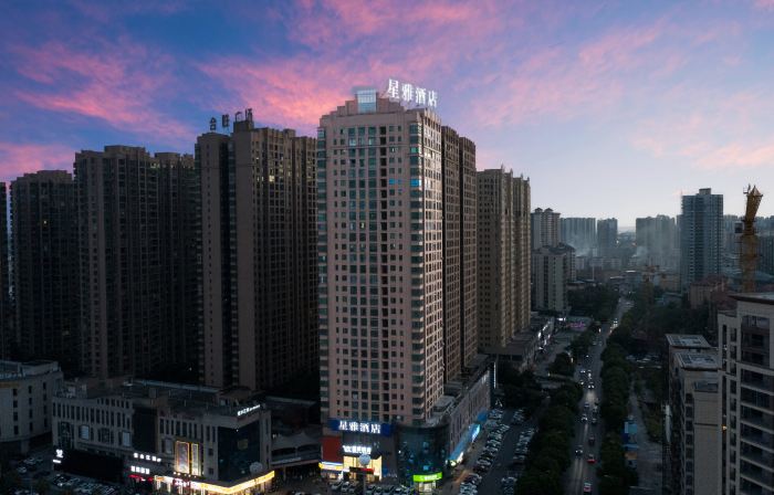 Xingya Hotel (Zhengxiang Wanda Nanhua University)