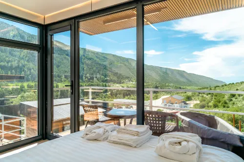 Capsule & Enesai Hotels Karakol - sarapan