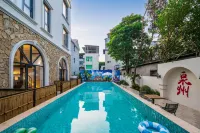 Quanzhou · Ruyi | Beach·side Pool Swimming Pool Family Manor (West Street Kaiyuan Temple) - جاكوزي