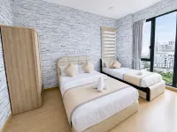 Gurney Seaview 2BR | Bathtub | Luxury Jazz Suites - Parking