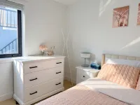 Brand-New Family Vacation Home in Vancouver - balcony