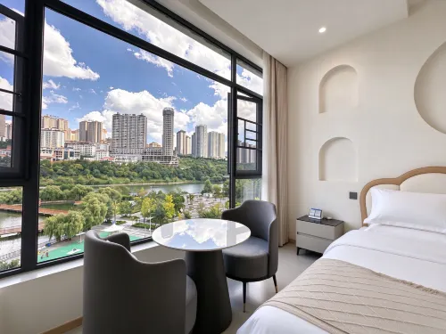 Huying Homestay (Panzhou Donghu Park) - Wifi
