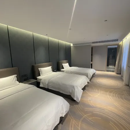 Daqing Youth Hotel
