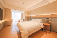싱하이첸 비즈니스 호텔 (화이안 정부 우위에 플라자) 화이인 공과대학 주변 호텔