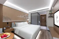 Selected Platinum Hyatt Hotel - E-sport