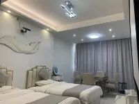 Four-dimensional Film Hotel (Chongyang Bailu Plaza)