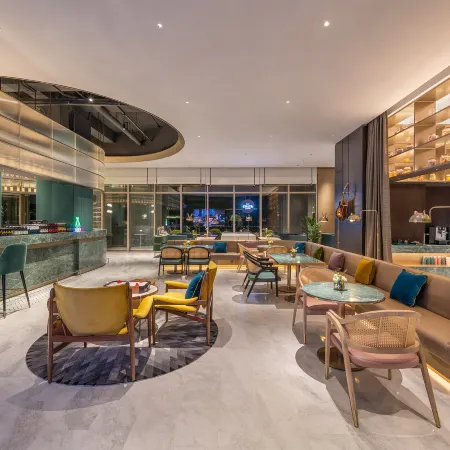 Manxin Hotel (Yancheng Railway Station Yueda 889 Square)