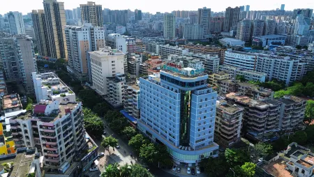 City Comfort Inn hotel (Zhanjiang Haibin Park Guanhai Gallery)
