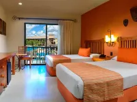 Catalonia Yucatan Beach - All Inclusive Hoteles cerca de Parque Xcaret