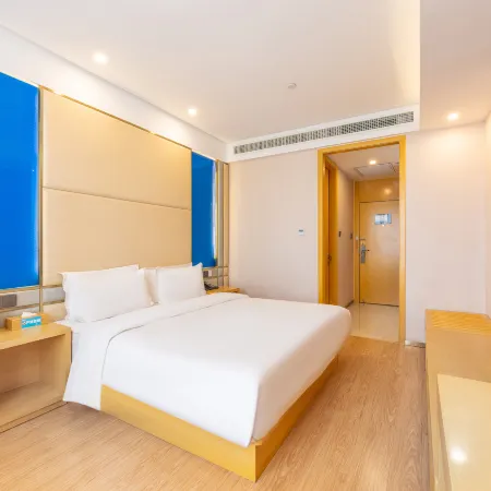 Starway Hotel (Golmud Yanqiao South Road / National Highway 109 Branch)