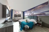 Yichu Hotel - parking