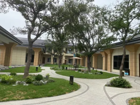 Jasmine Landscape Hotel Отели рядом с достопримечательностью «Caomiao Mountain»