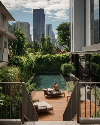 Homm Sukhumvit34 Bangkok Hotel dekat Suan Serithai