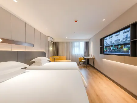 Jinjiang Inn (Guangzhou Haizhu Jiangtai Road Metro Station)