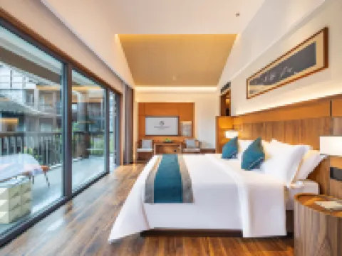 REZEN RETREAT Hotel di Jishou