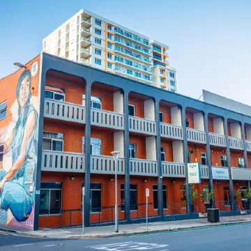 YHA Adelaide Central Отели рядом с достопримечательностью «Площадь Виктория»