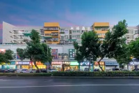 天闊飯店（深圳南油地鐵站南山服裝批發城店） 后海附近的飯店