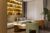 Miduo·Yuege Hotel (Yongkang South High-speed Railway Station Xijin Pedestrian Street)