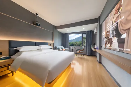 Yiqun Hotel (Xishan Scenic Area Datengxia Scenic Area) Отели в г. Гуйпин