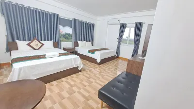 Family Transit Hotel Hotels in Huyen Soc Son