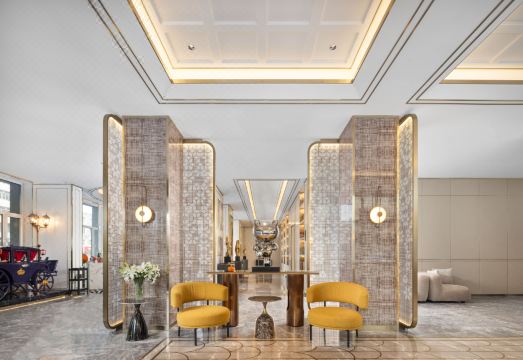 하얼빈 기차역 근처 자나 디럭스 호텔 외관