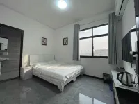 Xinxiang Riverside Homestay - Wifi