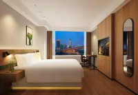 YANGTRAVEL HOTEL (Chongqing Jiefangbei Center) Các khách sạn ở Đường Nanbin