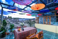 Yaxinju Inn - Bãi đậu xe