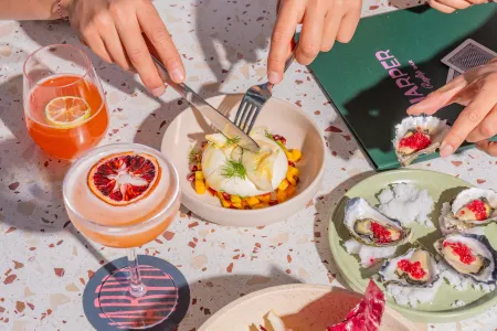 Kimpton Margot Sydney Отели рядом с достопримечательностью «Сиднейская башня»