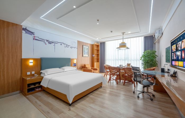 Ruicheng Chain Hotel (Quzhou County Government People's Square Branch)