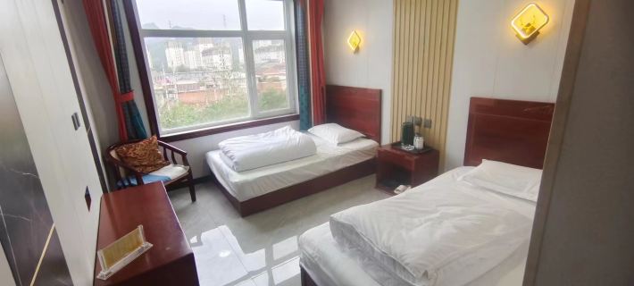 Qiao Family Accommodation Hotéis em Condado de Luanping