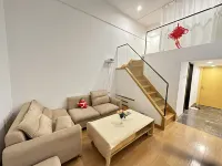 白月光LOFT影院公寓（南昌西站店） - 酒店式公寓