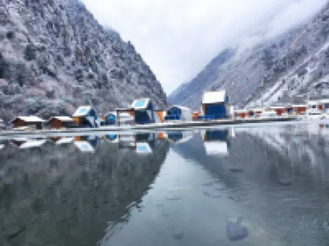 Fengyu Impression Flower Sea Homestay