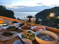 Four Islands Haitang B&B - بار