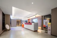 Borrman Hotel (Jinan Quancheng Plaza Botuquan) - Servicios de Traslado