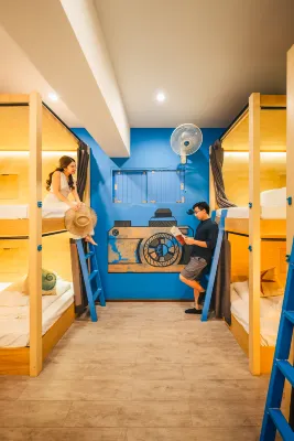 ธาเล ชะอำ บาย ธา - โฮสเทล