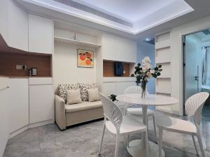 Shenzhen Dabai Apartment (Chegongmiao Branch)