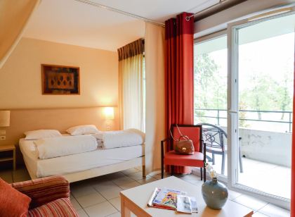 Adonis Divonne-Les-Bains Résidence du Lac