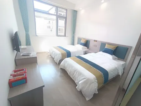 Shitai Yun Chuan Zhenshan Qigu Meisu (Shitai Guniujiang Scenic Area Branch) Отели в г. Шитай