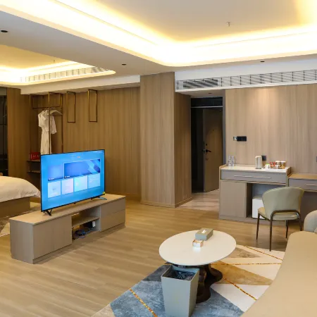 Li Yue Hotel