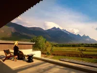 MountainTrip•Lijiang Snow Mountain Ranch Luxury Resort Hotel Hotels in Yulong