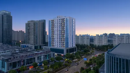 Oufei Hotel (Pinghu China Clothing City)
