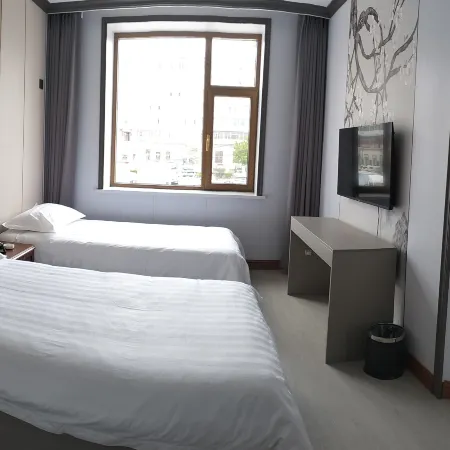 Yunbai Hotel
