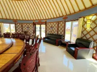 Saibei Homestay (Huiteng Xile Qingmu Grassland Branch)